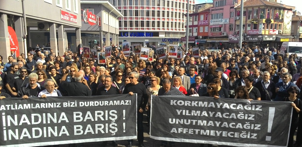 Balıkesir Ankara Katliamı İçin Grevde!