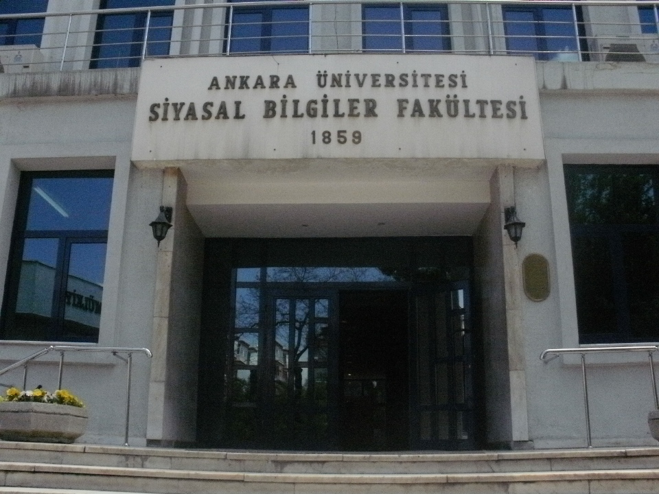 SBF Akademik Kurulu, Akademisyenlere Sahip Çıktı
