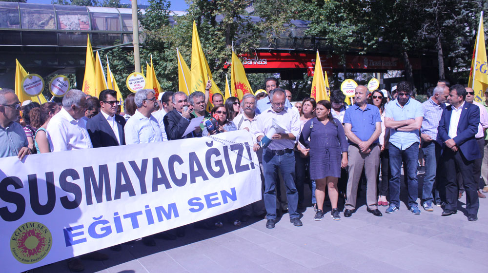 OHAL’i Siyasal Çıkarları İçin Kullananlar, Darbe Fırsatçılığı Yapmaktan Vazgeçmelidir!