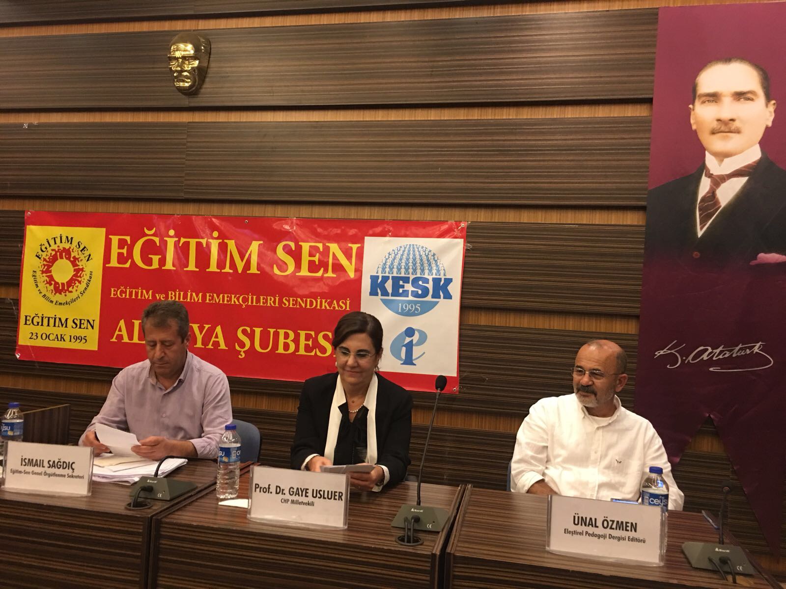 Eğitim Sen Alanya Şubesi “Eğitimde Dönüşüm Politikaları Konferansı” Düzenledi