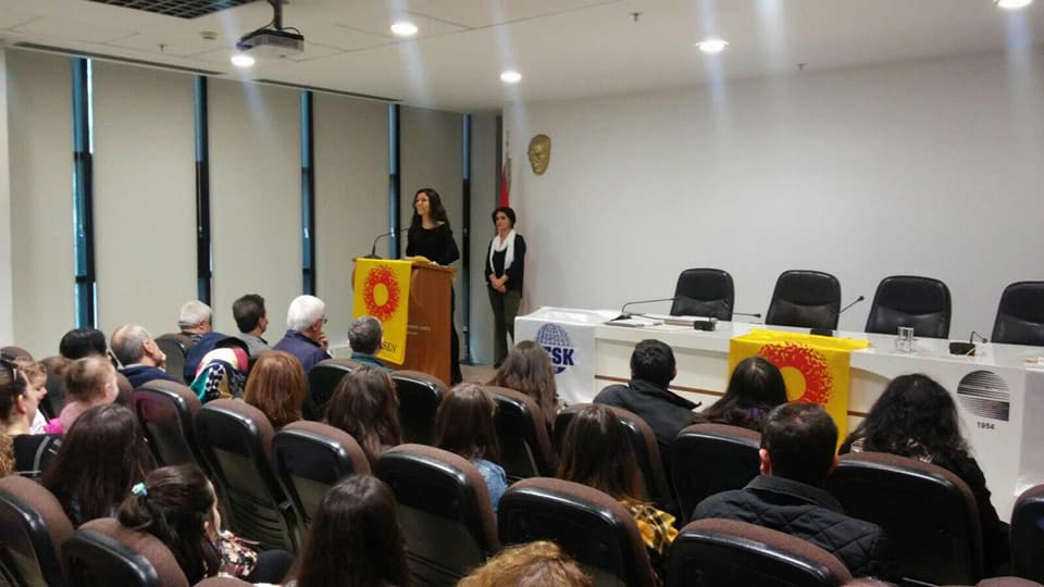 Bursa Şube “Kadına ve Çocuğa Yönelik Şiddet” Konulu Sergi Düzenledi.