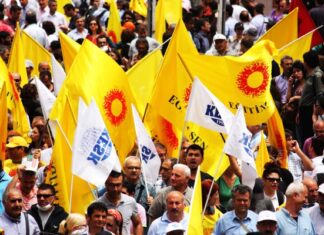 On Binler Meydanlarda Baskı ve Şiddete Karşı Alanlardaydı!