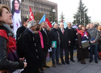 Özgürlük İçin El Ele!